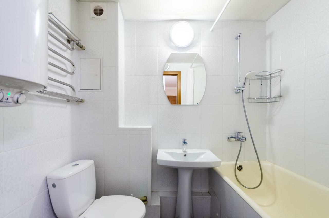 Artal Apartment On Obolonskaya Square 3 Kiev Esterno foto